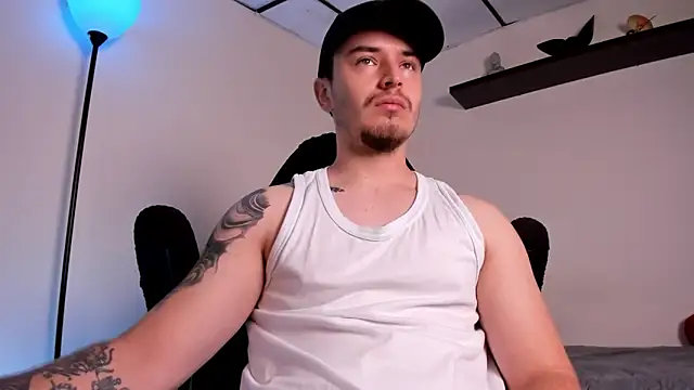 Snapshot of james_connor2 chatting on February 2026 03:21:02 PM james connor2 online show from February 2026 03:21:02 PM