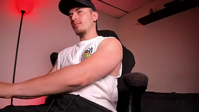 Snapshot of james_connor2 chatting on February 2026 07:00:02 PM james connor2 online show from February 2026 07:00:02 PM