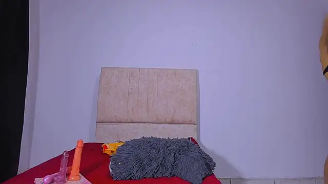 gatitaa777 online show from February 2025 02:58:01 AM