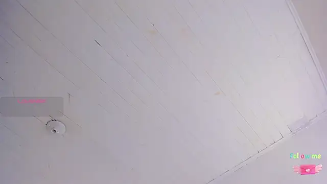 Snapshot of TiffanyWright chatting on February 2026 01:29:02 PM TiffanyWright online show from February 2026 01:29:02 PM