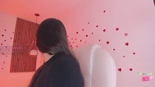 Snapshot of TiffanyWright chatting on February 2026 01:18:01 PM TiffanyWright online show from February 2026 01:18:01 PM