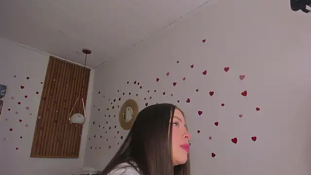 Snapshot of TiffanyWright chatting on March 2026 01:38:01 PM TiffanyWright online show from March 2026 01:38:01 PM