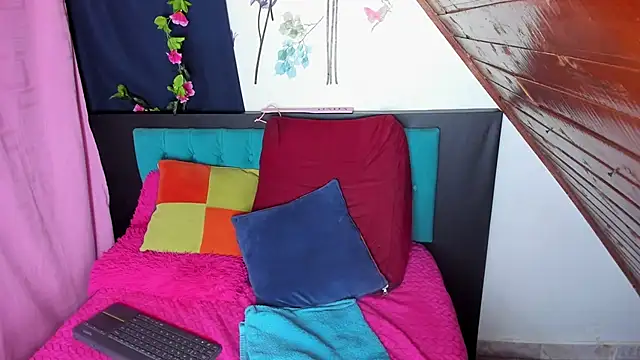 Snapshot of scarrlett40 chatting on March 2025 07:08:02 AM scarrlett40 online show from March 2025 07:08:02 AM