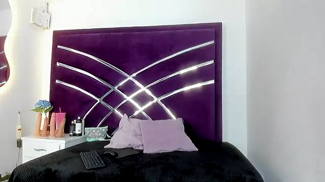 MaiteHT online show from January 2025 01:56:01 PM