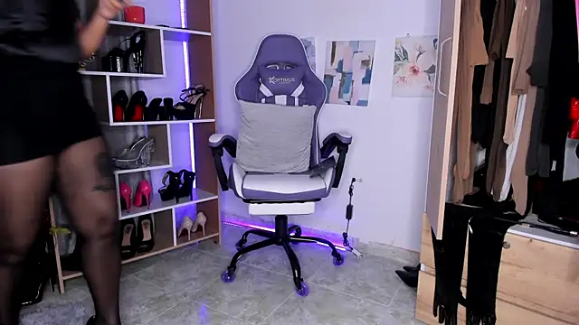 angelica sparks online show from January 2025 03:09:01 AM