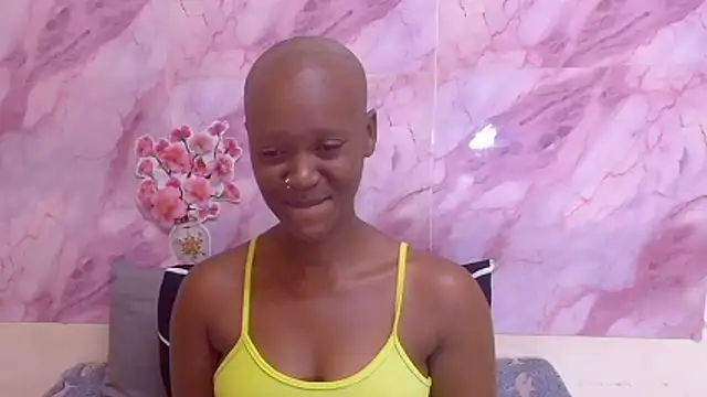 Snapshot of EbonyOlive69 chatting on December 2025 05:10:02 PM EbonyOlive69 online show from December 2025 05:10:02 PM