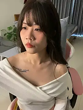 -rosiie- online show from January 2025 03:04:02 AM