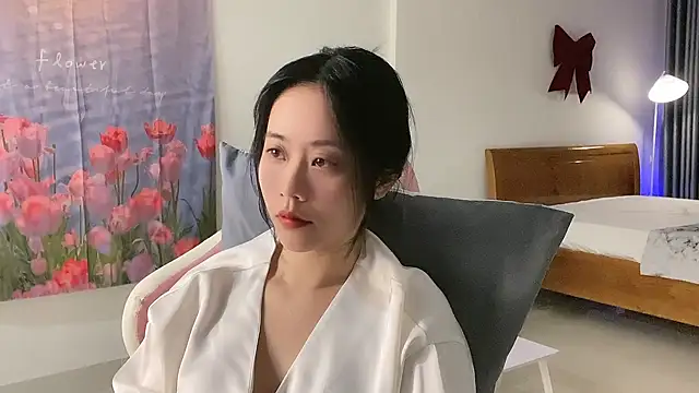 -rosiie- online show from February 2025 03:04:02 PM