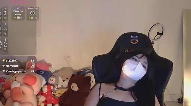 Snapshot of TimmyZi chatting on December 2024 06:10:01 PM TimmyZi online show from December 2024 06:10:01 PM