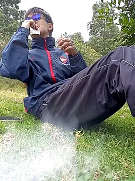 Cuervo maniaco online show from November 2025 06:41:04 PM