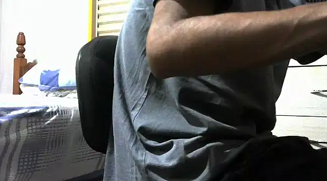 RenziTatte online show from December 2024 02:05:02 PM