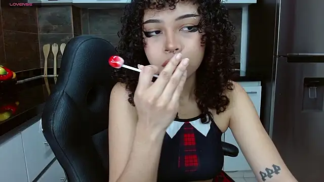 Snapshot of north_sweet_ chatting on February 2026 02:17:02 PM north sweet online show from February 2026 02:17:02 PM