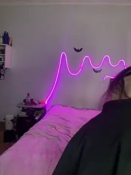 Snapshot of Mizztikaa chatting on March 2025 12:04:01 AM Mizztikaa online show from March 2025 12:04:01 AM