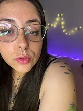 Snapshot of Mizztikaa chatting on April 2026 06:26:01 PM Mizztikaa online show from April 2026 06:26:01 PM