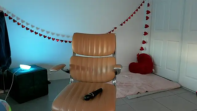 Sapphir3xoxo online show from March 2025 10:58:01 PM