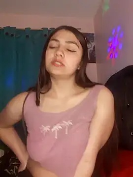 Snapshot of Nahiara_velez chatting on December 2024 03:00:02 AM Nahiara velez online show from December 2024 03:00:02 AM