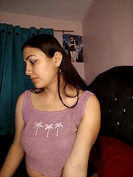 Snapshot of Nahiara_velez chatting on February 2025 05:04:01 AM Nahiara velez online show from February 2025 05:04:01 AM