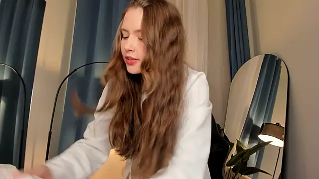 Snapshot of MaryannSoftt chatting on October 2025 04:16:01 PM MaryannSoftt online show from October 2025 04:16:01 PM