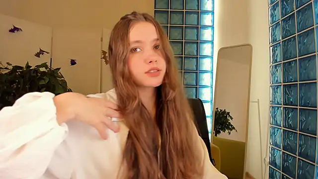 Snapshot of MaryannSoftt chatting on October 2025 03:02:02 PM MaryannSoftt online show from October 2025 03:02:02 PM