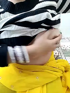 Snapshot of Diya_Chopra chatting on January 2025 10:12:02 AM Diya Chopra online show from January 2025 10:12:02 AM