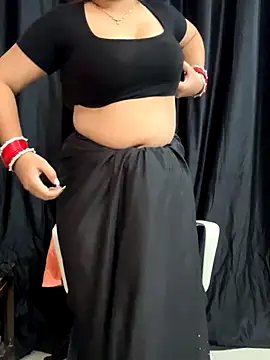 Snapshot of Diya_Chopra chatting on November 2025 04:46:01 AM Diya Chopra online show from November 2025 04:46:01 AM