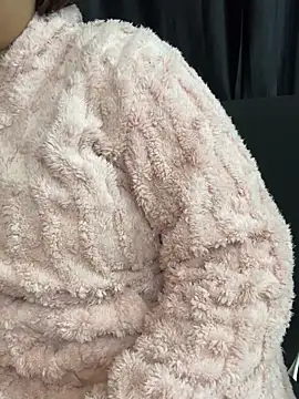 Snapshot of Diya_Chopra chatting on December 2025 03:33:01 AM Diya Chopra online show from December 2025 03:33:01 AM