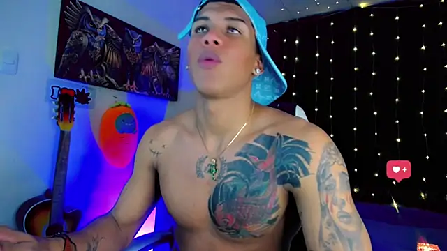 Damian latinxxx online show from January 2025 05:31:01 AM