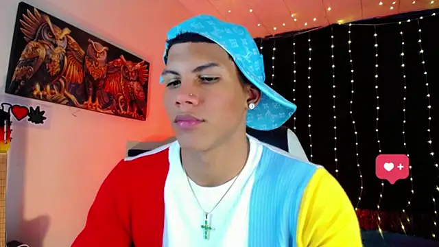 Damian latinxxx online show from January 2025 08:33:01 AM