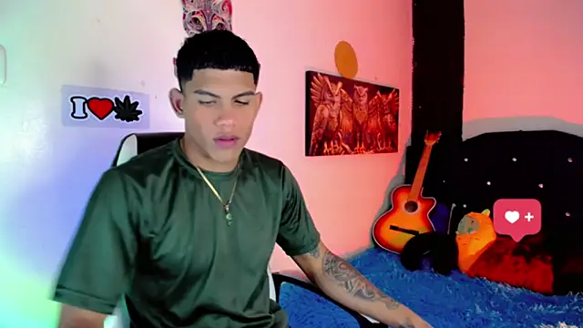 Damian latinxxx online show from January 2025 03:02:01 AM