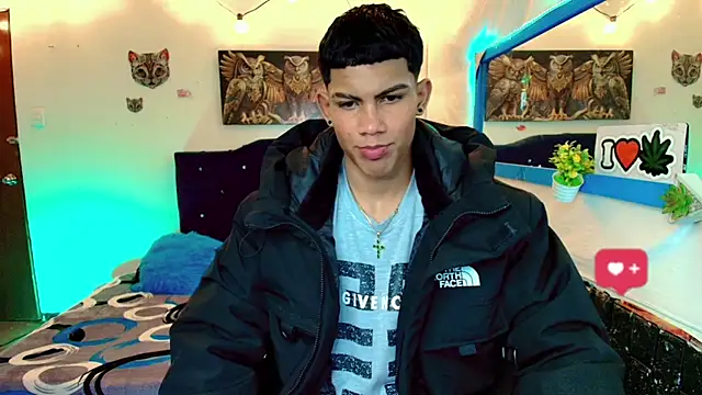 Damian latinxxx online show from February 2025 02:19:01 AM