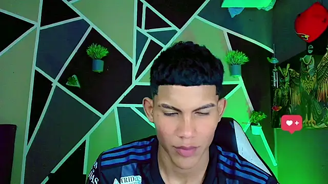 Damian latinxxx online show from February 2025 04:51:02 AM