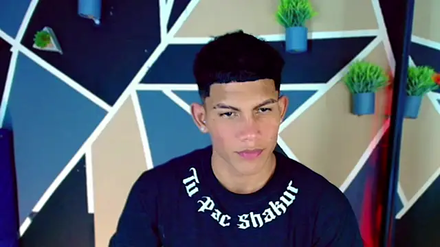 Damian latinxxx online show from February 2025 02:29:02 AM