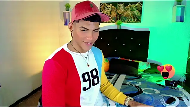 Damian latinxxx online show from March 2025 02:08:02 PM