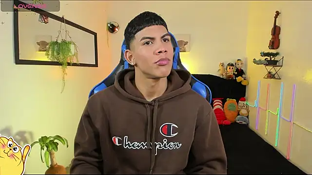 Damian latinxxx online show from March 2026 03:12:02 AM