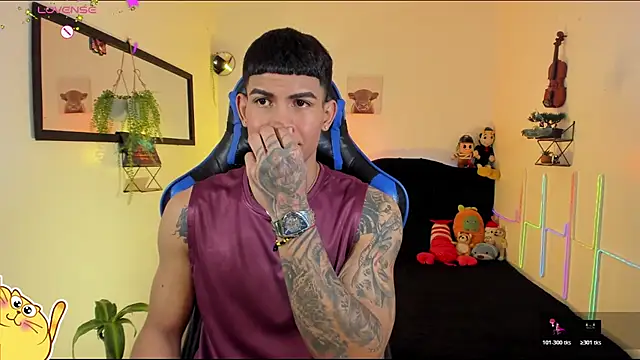 Damian latinxxx online show from March 2026 02:51:04 AM