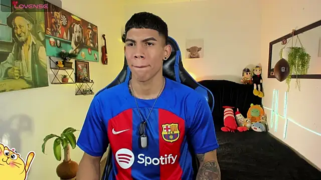 Damian latinxxx online show from March 2026 03:18:02 AM