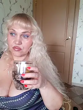 IsabellaBoni online show from April 2026 06:44:01 AM