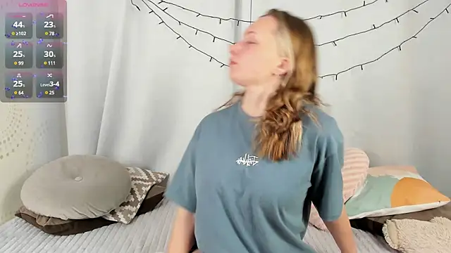 Snapshot of bubble_bbb chatting on February 2025 04:24:02 AM bubble bbb online show from February 2025 04:24:02 AM