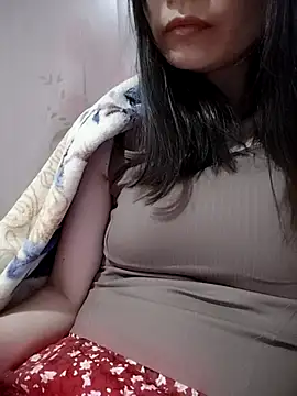 Snapshot of Cute20love20 chatting on February 2025 07:44:02 AM Cute20love20 online show from February 2025 07:44:02 AM