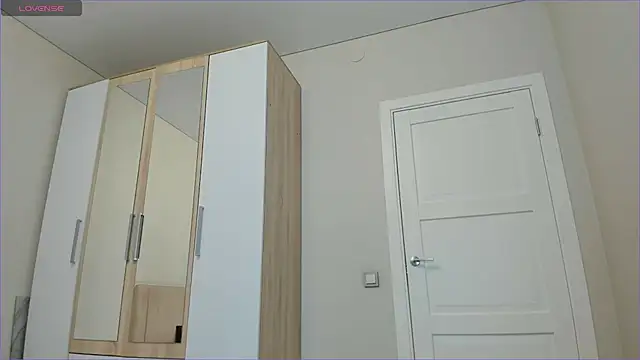 sweety vikky online show from March 2025 12:20:02 AM