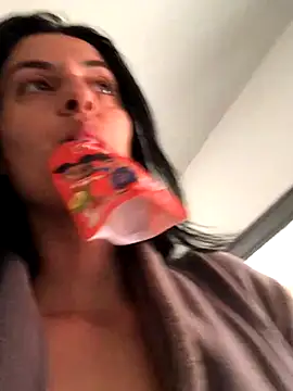 Snapshot of Catmila94 chatting on November 2025 03:11:01 PM Catmila94 online show from November 2025 03:11:01 PM