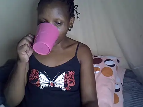 Snapshot of Sweet_serah chatting on May 2026 07:15:02 AM Sweet serah online show from May 2026 07:15:02 AM