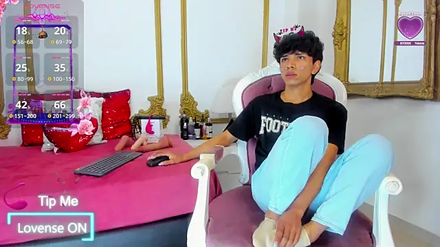 Santy carrington online show from February 2025 09:41:02 PM