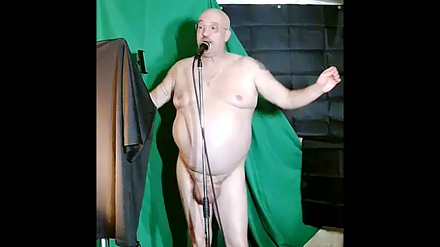 Snapshot of ShamelessMan chatting on September 2025 07:19:02 PM ShamelessMan online show from September 2025 07:19:02 PM