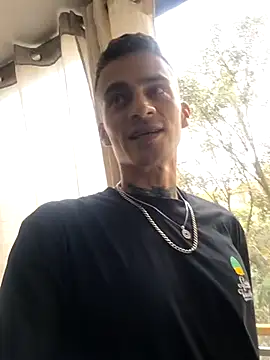 bray hotboy777 online show from December 2024 07:57:02 PM