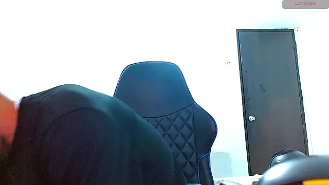 bray hotboy777 online show from January 2026 11:32:02 PM