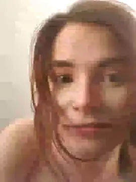 Snapshot of SweetGal6996 chatting on January 2025 04:33:02 AM SweetGal6996 online show from January 2025 04:33:02 AM