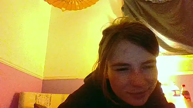 Snapshot of SweetGal6996 chatting on February 2025 06:01:02 AM SweetGal6996 online show from February 2025 06:01:02 AM