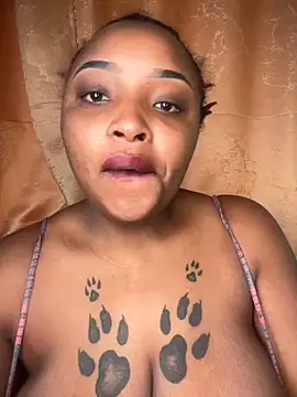 Snapshot of Savage_baby chatting on December 2024 09:32:02 AM Savage baby online show from December 2024 09:32:02 AM