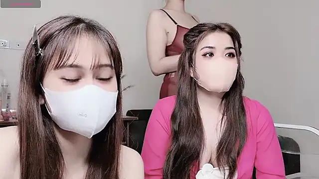 LyLy Office online show from February 2025 12:11:01 PM